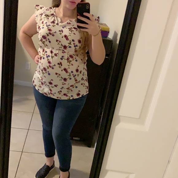 Maternity Blouse - Picture 2 of 3